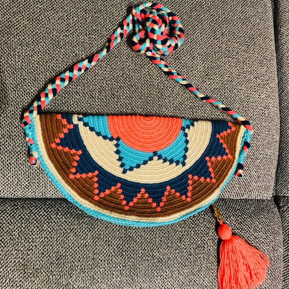 Wayuu Tribe Handbags - Wayuu Women’s crossbody bags - Handmade